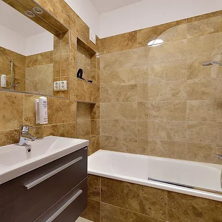 Twin City Rooftop By Ambiente Apartmán Bratislava